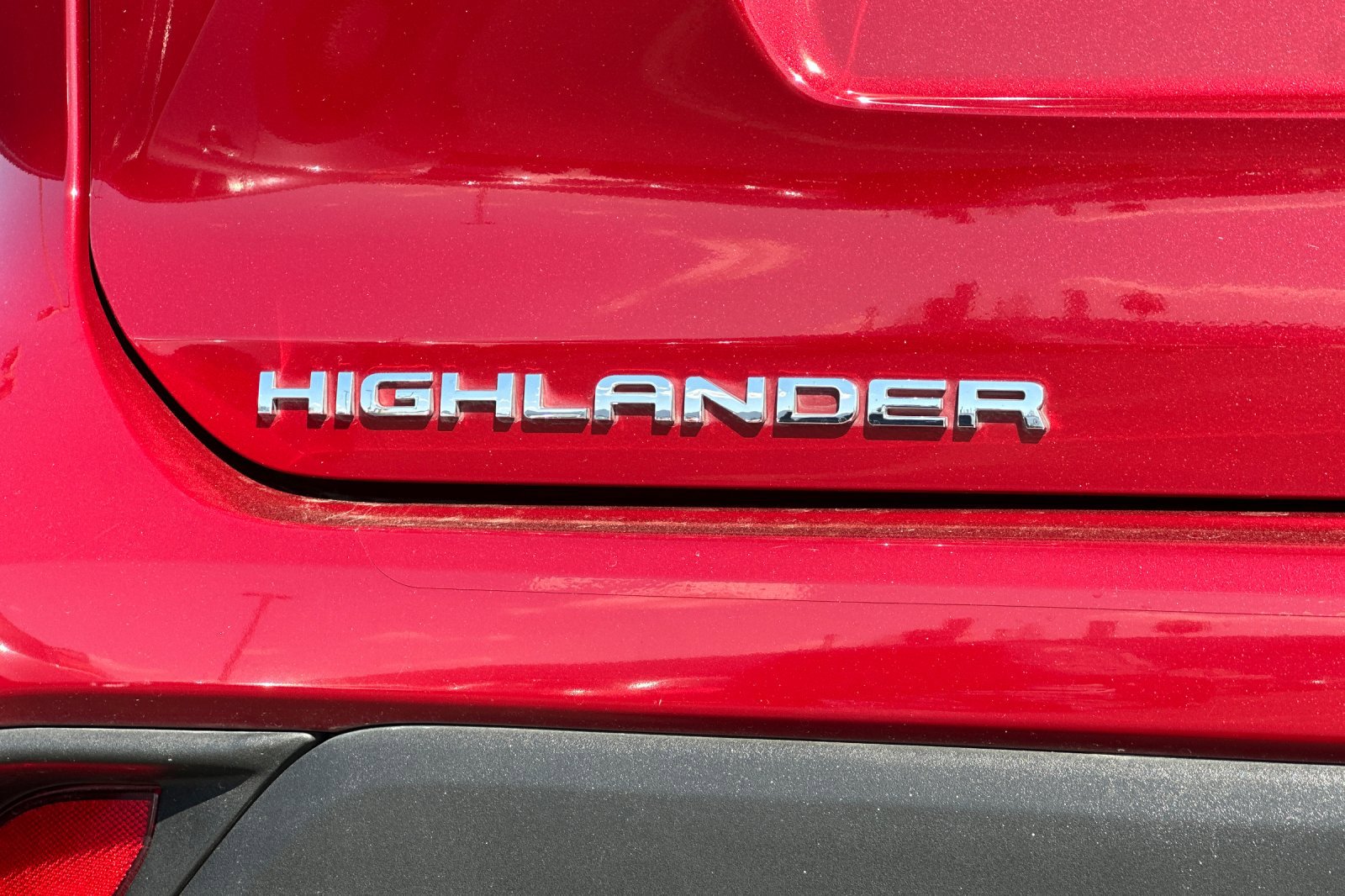 2023 Toyota Highlander L photo 25