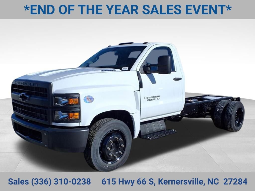 2024 Chevrolet Silverado 4500 Medium Duty Chassis Cab Work Truck's photo