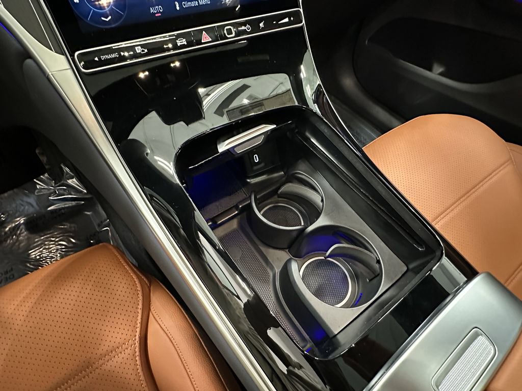 2026 Mercedes Benz GLC 300 4MATIC photo 31