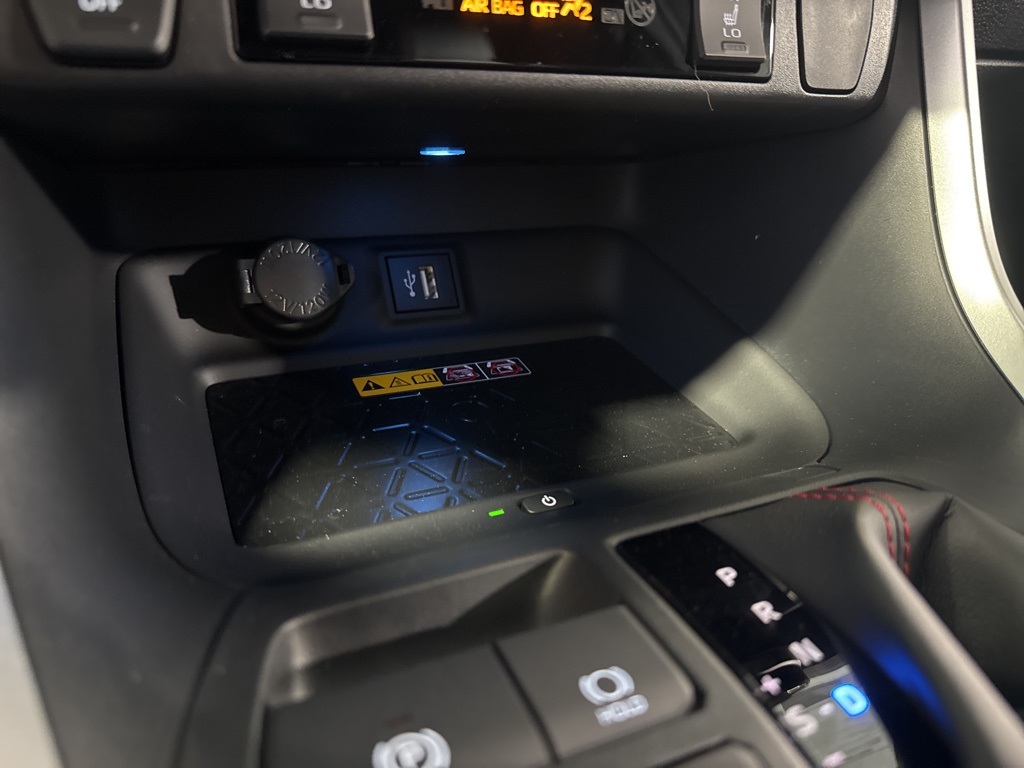 2025 Toyota RAV4 Hybrid XSE photo 39