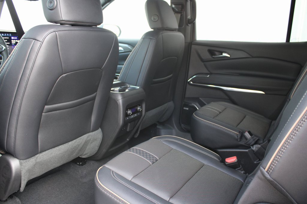 2026 Chevrolet Traverse High Country photo 16