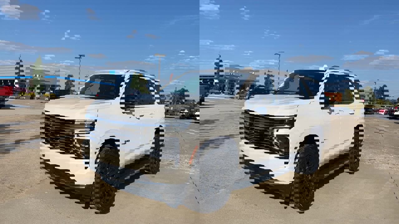 2025 Chevrolet Tahoe Premier photo 4