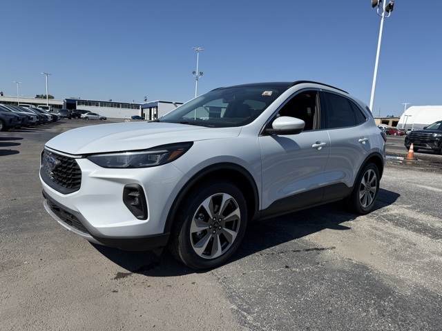 2025 Ford Escape Platinum photo 4