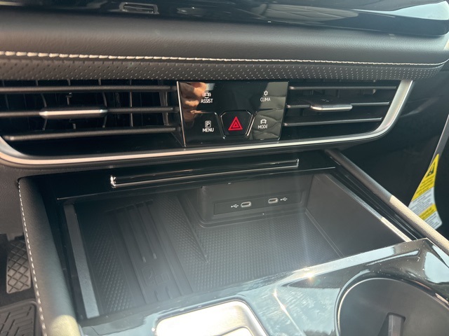 2026 Volkswagen Atlas SE Technology photo 19