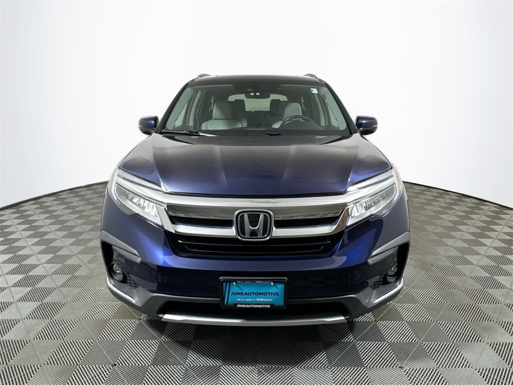 2022 Honda Pilot Touring photo 3