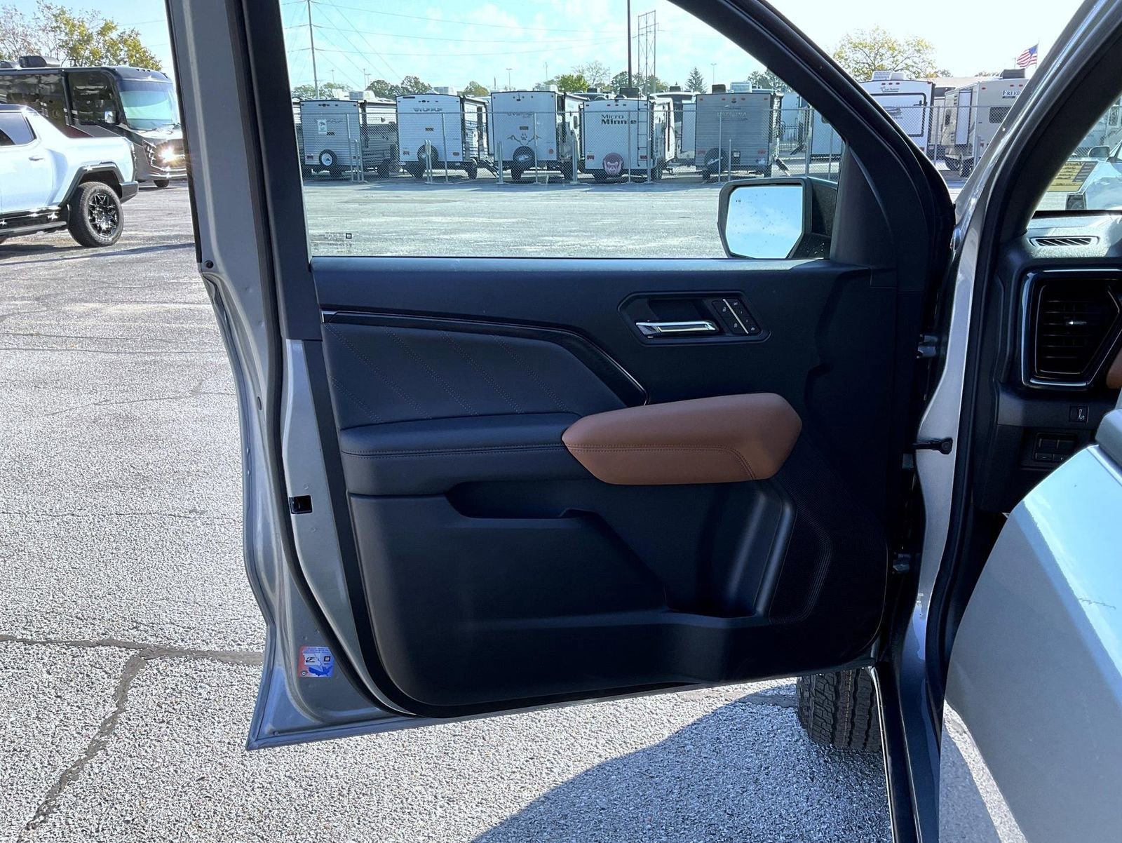 2026 Gmc Canyon AT4 photo 9