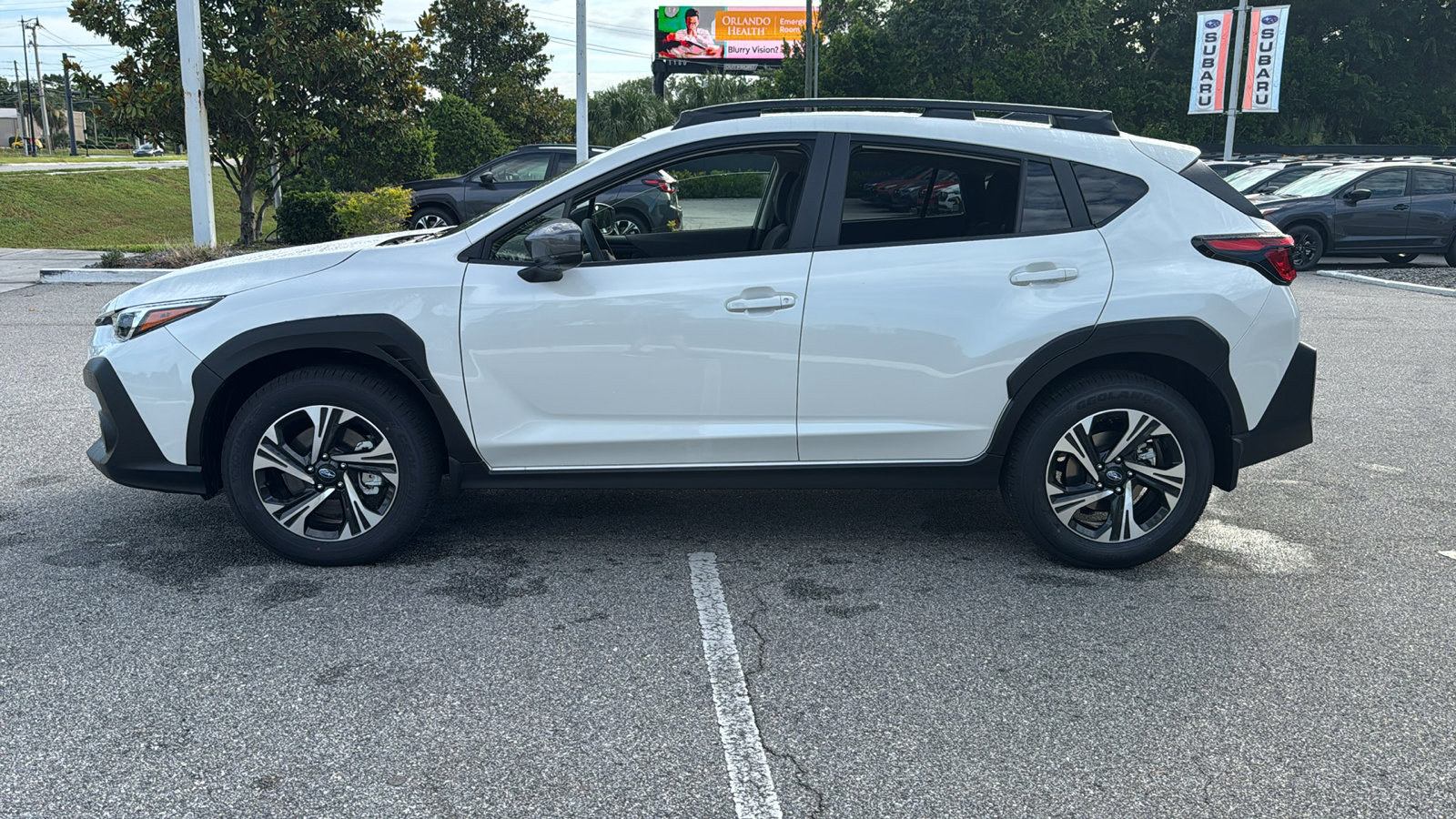 2025 Subaru Crosstrek Premium photo 3