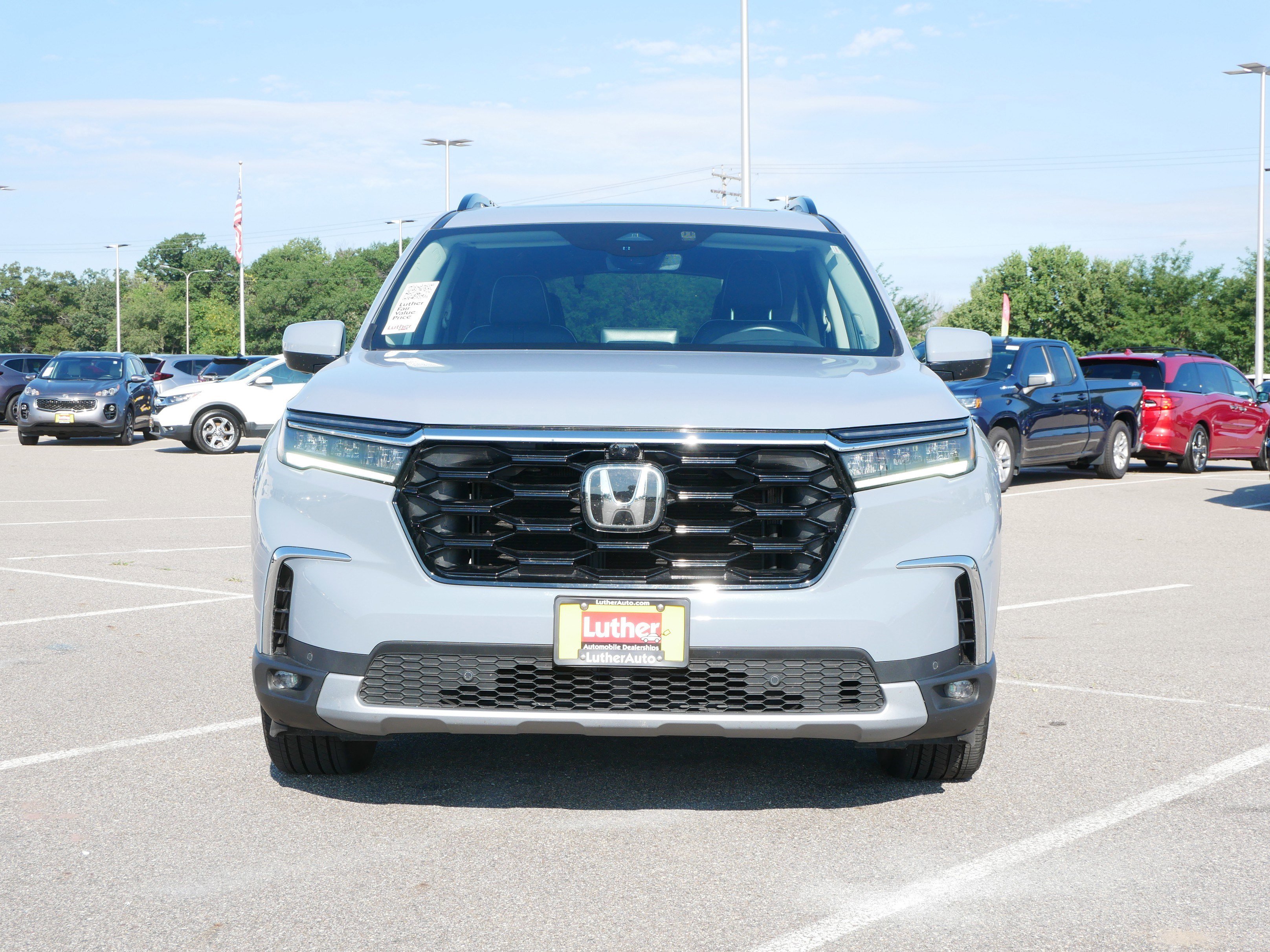 Used 2023 Honda Pilot Elite with VIN 5FNYG1H82PB031339 for sale in Waite Park, Minnesota