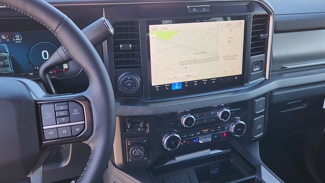 2025 Ford F-350 Platinum photo 18