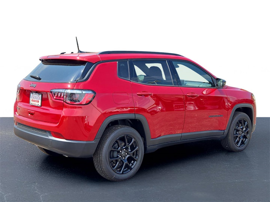 2025 Jeep Compass Latitude photo 4