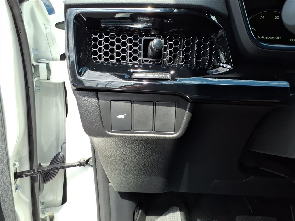 2026 Honda CR-V Hybrid Sport Touring photo 11