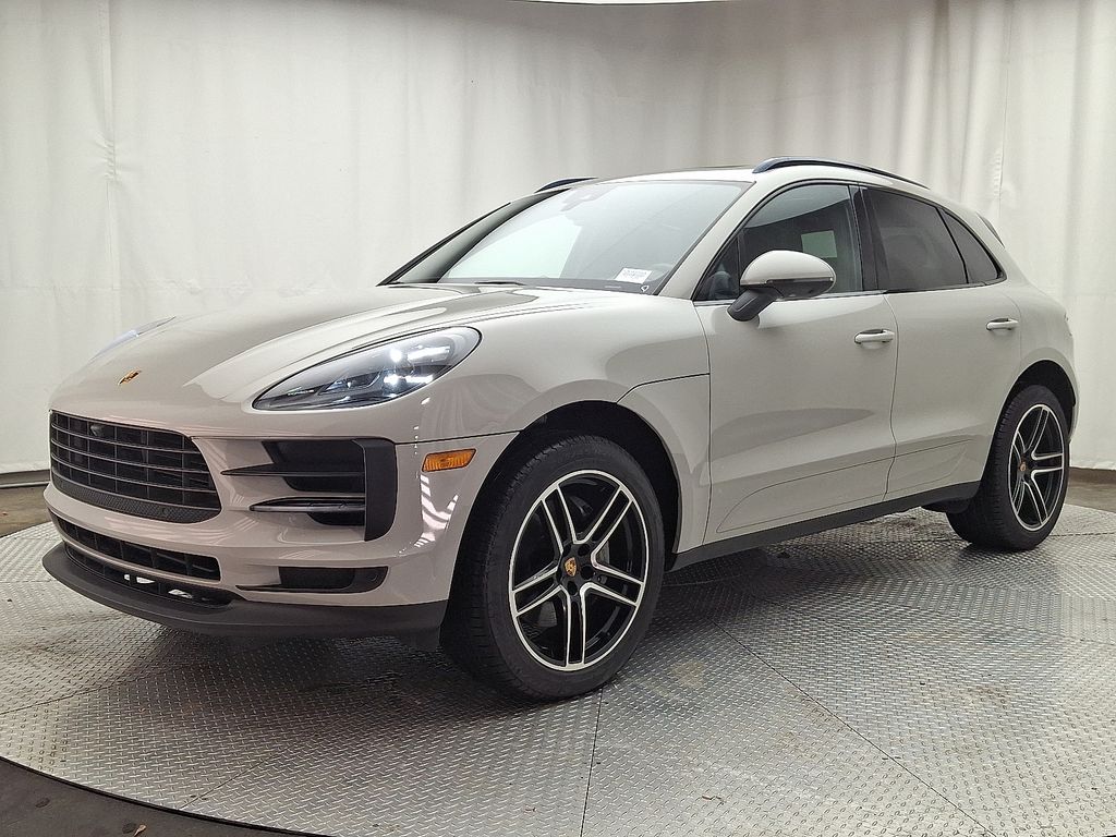 2021 Porsche Macan S's photo