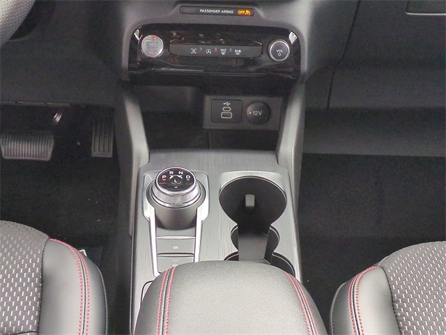2025 Ford Escape ST-Line photo 18