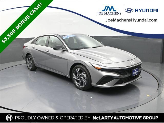 2025 Hyundai Elantra Blue's photo