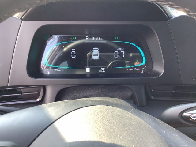 2025 Hyundai Elantra SEL Sport photo 31