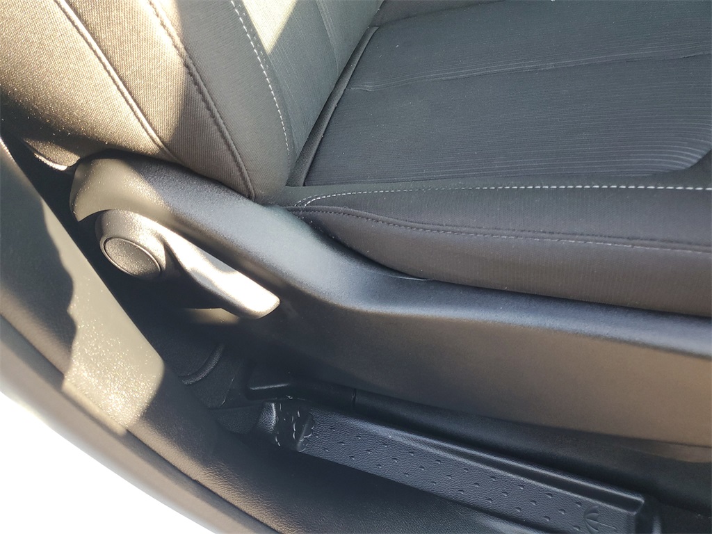 2024 Chrysler Pacifica Touring photo 37