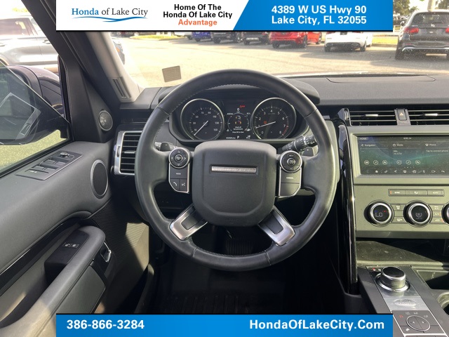 2018 Land Rover Discovery SE photo 11