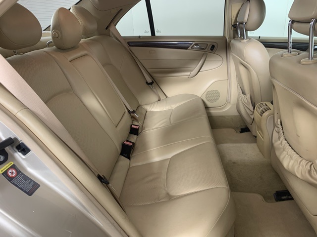 2004 Chevrolet Silverado 2500HD LT photo 17