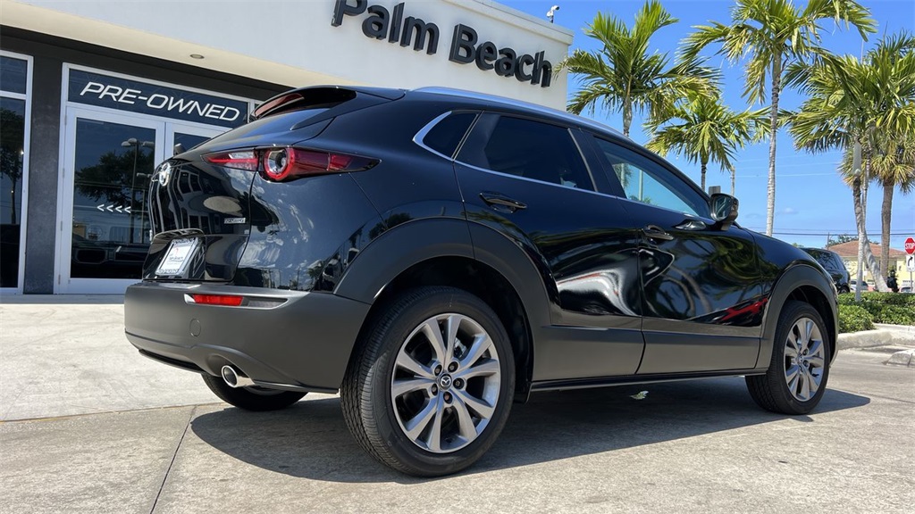 2024 Mazda CX-30 2.5 S Preferred photo 2