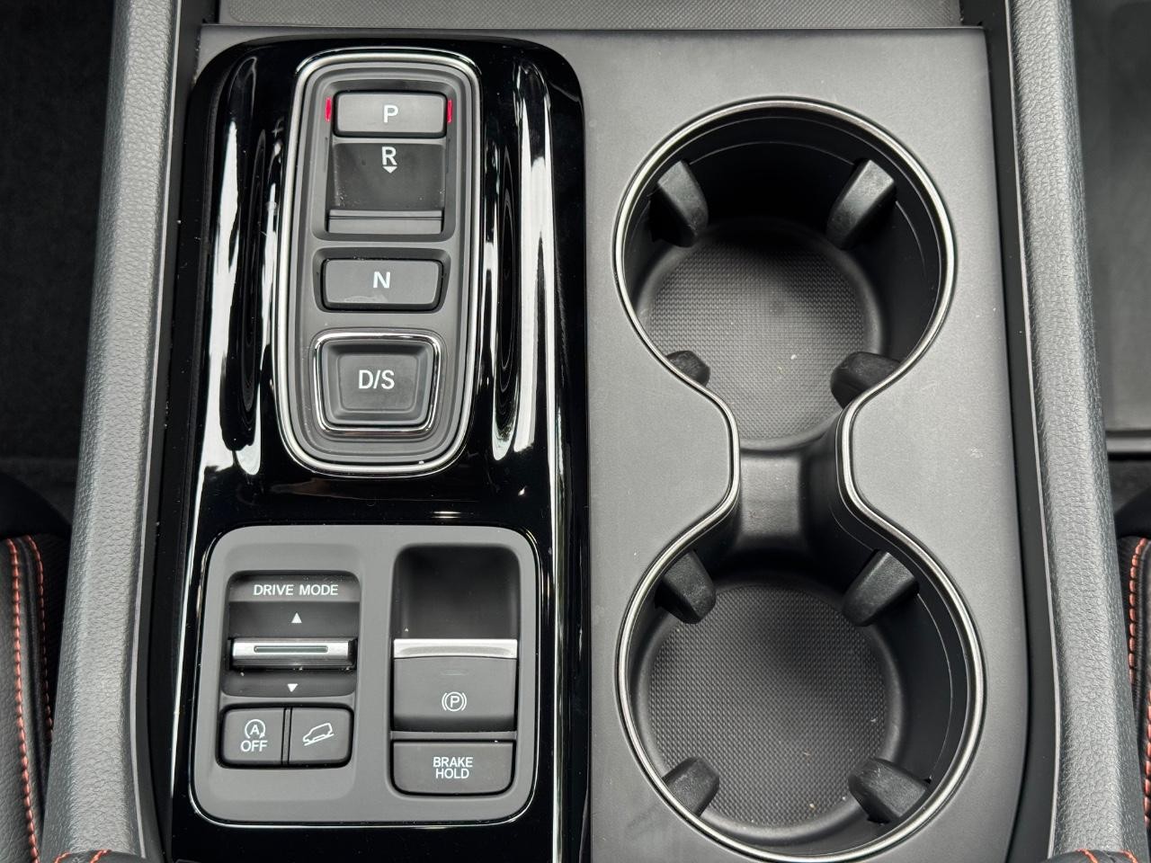 2025 Honda Pilot TrailSport photo 14