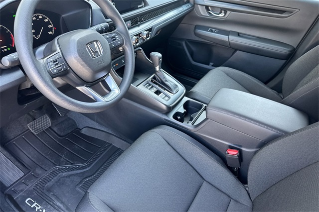 2026 Honda CR-V LX photo 7