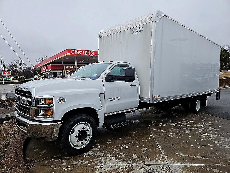 2023 Chevrolet Silverado 4500 Medium Duty Chassis Cab Work Truck's photo