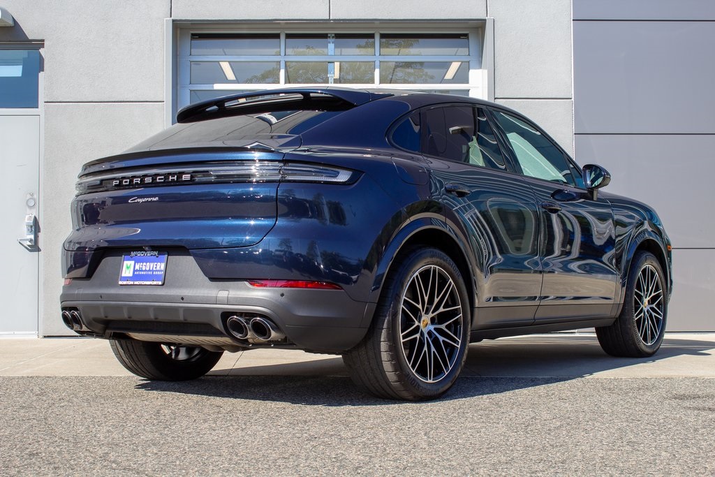 2024 Porsche Cayenne Coupe Base photo 10