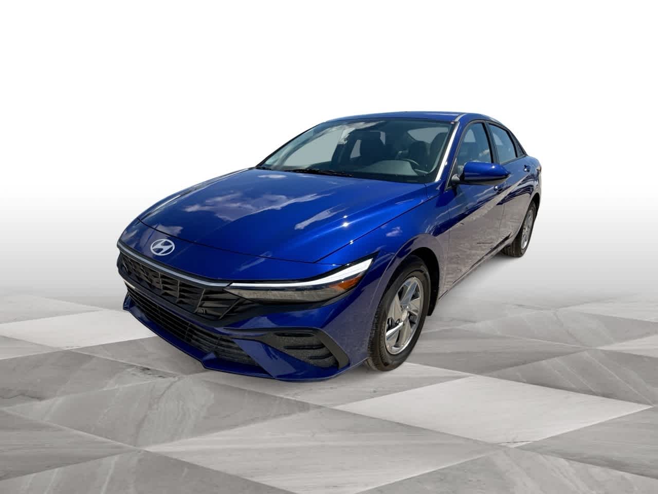 2025 Hyundai Elantra SE photo 4