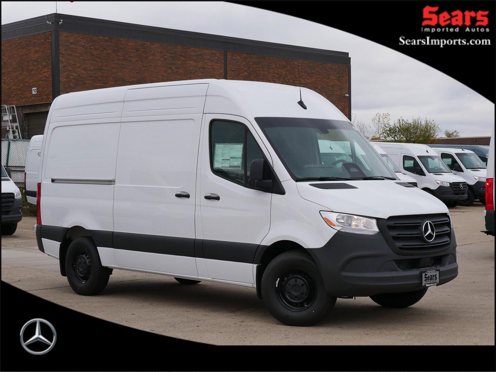 2025 Mercedes-Benz Sprinter Cargo Van Base's photo