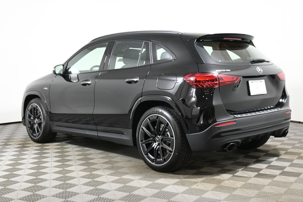 2025 Mercedes Benz GLA AMG 35 4MATIC photo 5