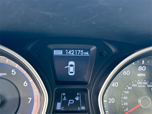 2017 Hyundai Elantra GT Base photo 18