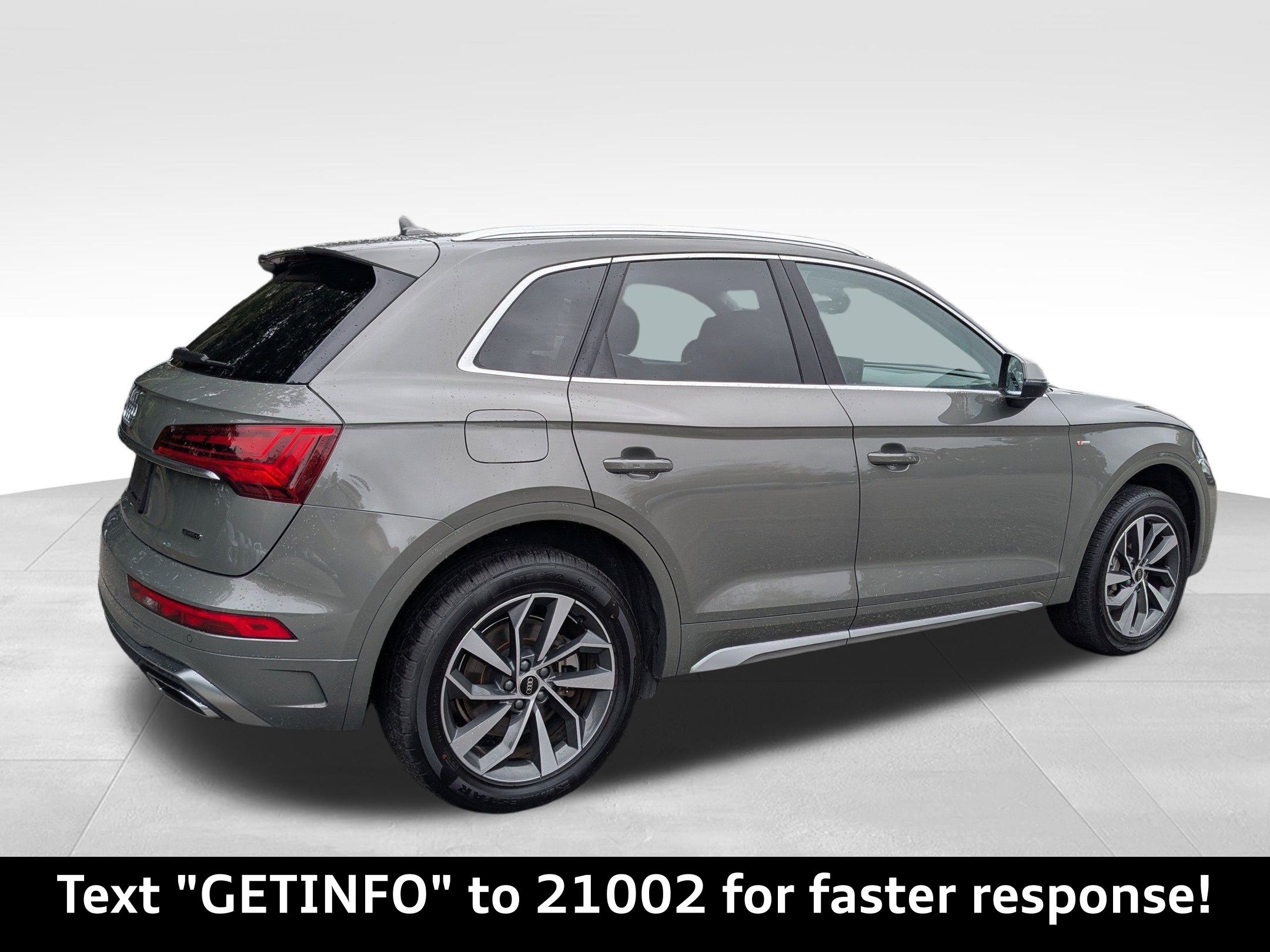 2024 Audi Q5 45 S line Premium Plus photo 2