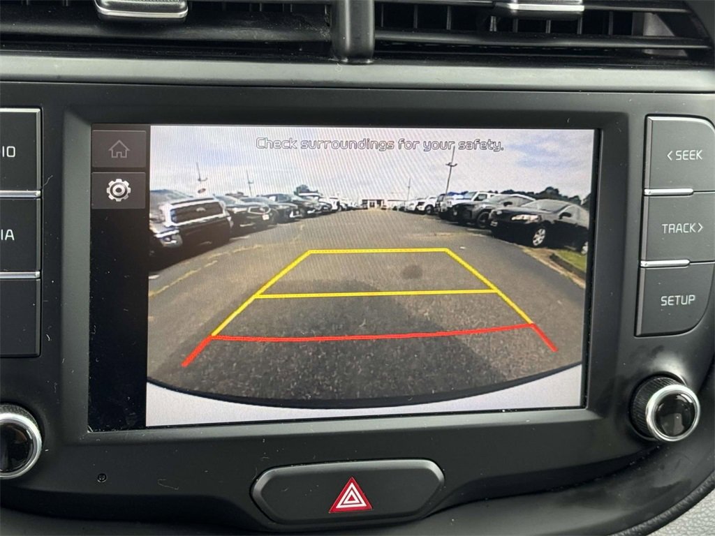 2023 Kia Soul LX photo 4