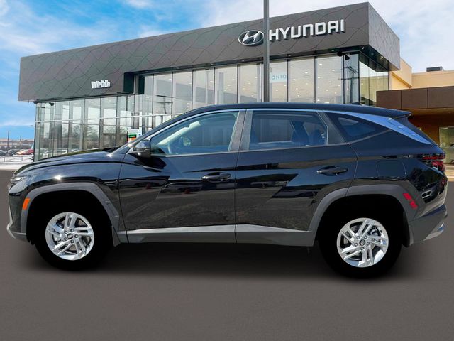 2026 Hyundai Tucson SE photo 3