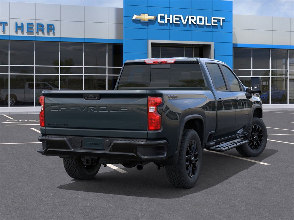 2026 Chevrolet Silverado 2500HD LT photo 4