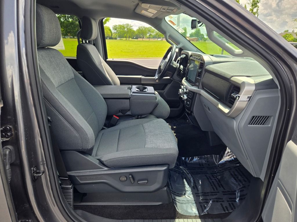 2022 Ford F-150 XLT photo 5