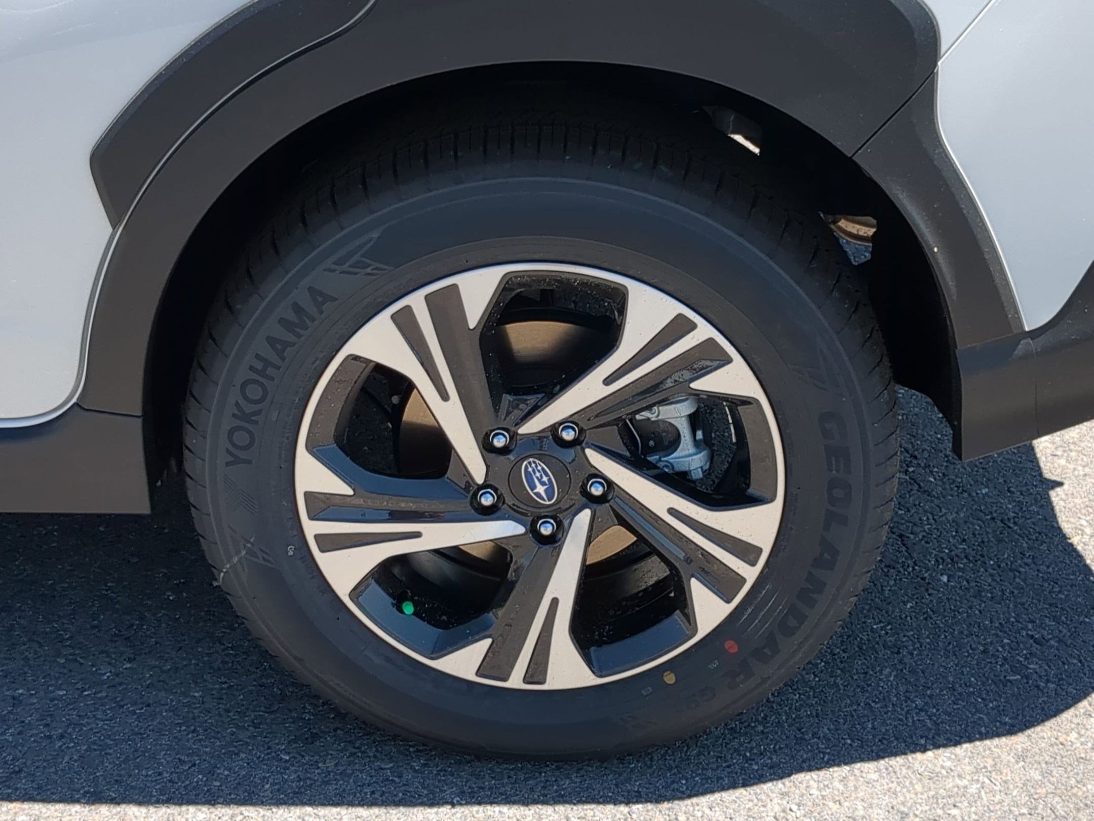 2025 Subaru Crosstrek Premium photo 18