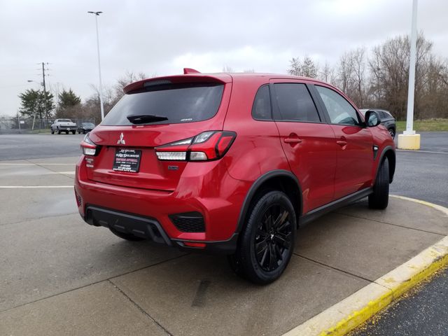 2025 Mitsubishi Outlander Sport LE photo 4