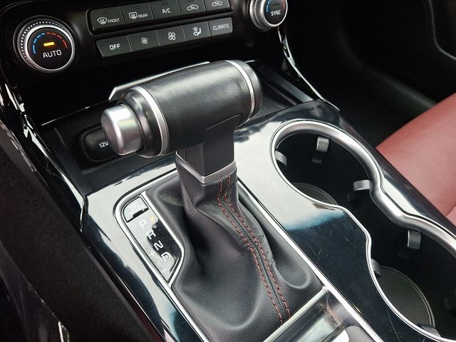 2022 Kia Stinger GT-Line photo 17