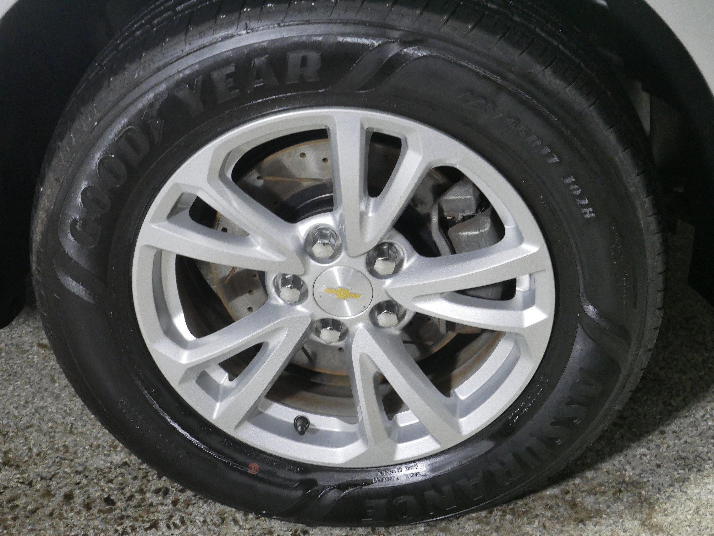 2017 Chevrolet Equinox LT photo 15