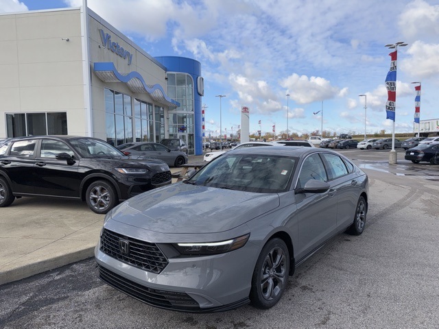 2025 Honda Accord Hybrid EX-L's photo