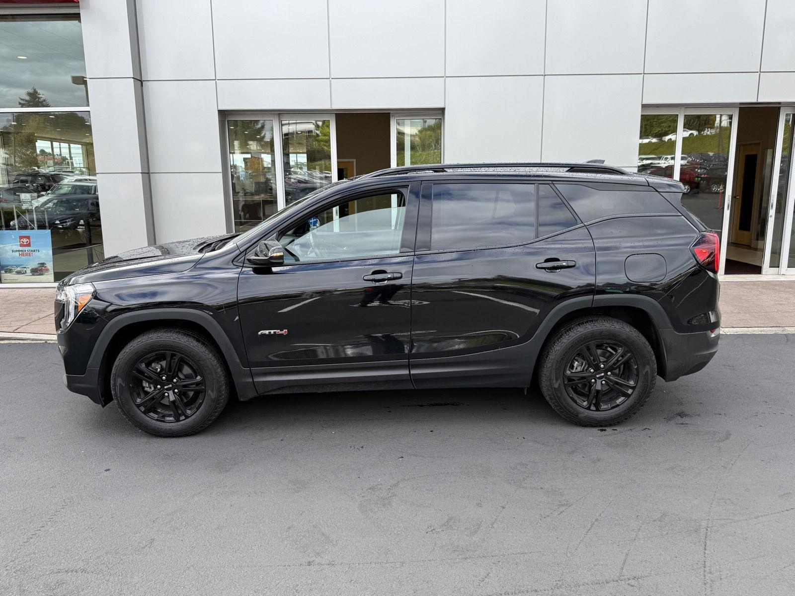 2023 Gmc Terrain AT4 photo 2
