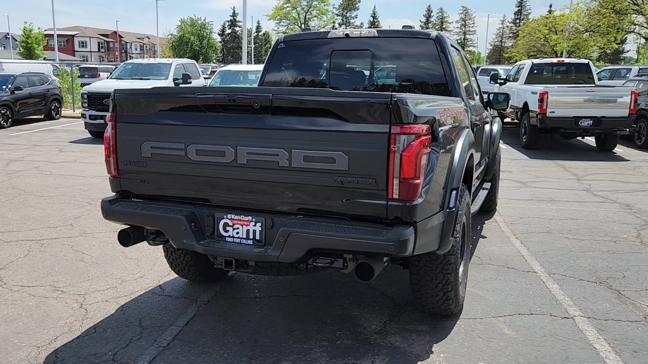 2025 Ford F-150 Raptor photo 8