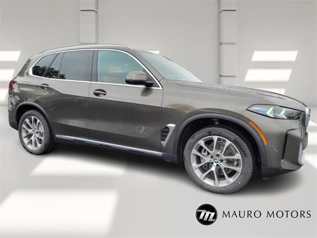 2026 BMW X5 40i's photo