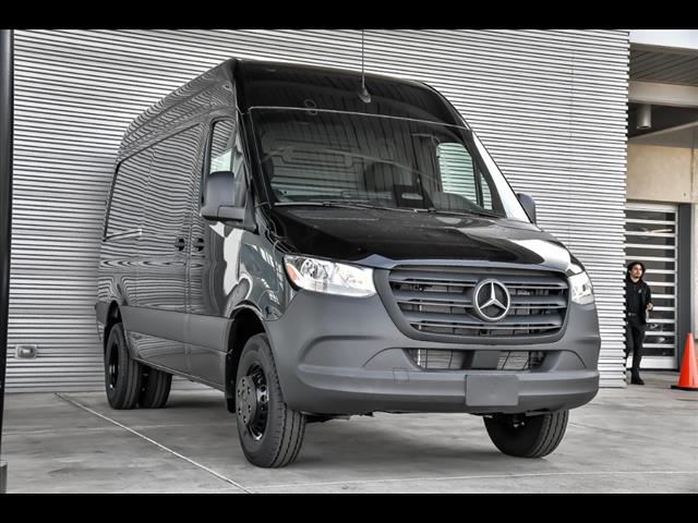 2025 Mercedes-Benz Sprinter Cargo Van Base's photo