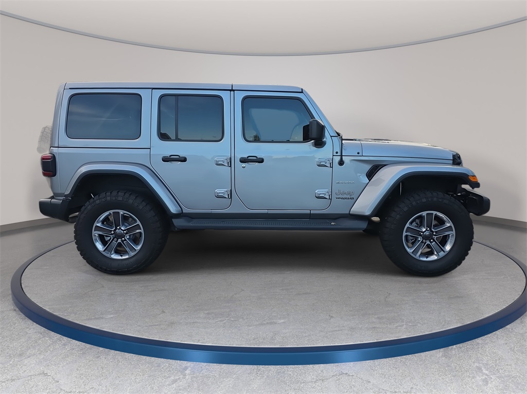 2019 Jeep Wrangler Unlimited Sahara photo 4