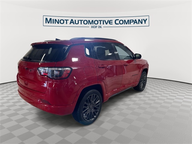 2023 Jeep Compass Limited photo 8