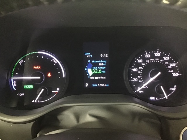 2021 Toyota Sienna XLE photo 11