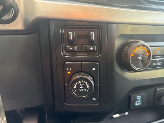 2023 Ford F-150 XL photo 14