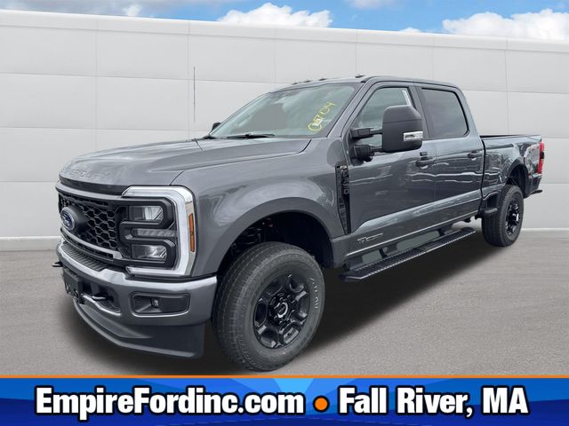 2026 Ford F-350 Super Duty XL's photo